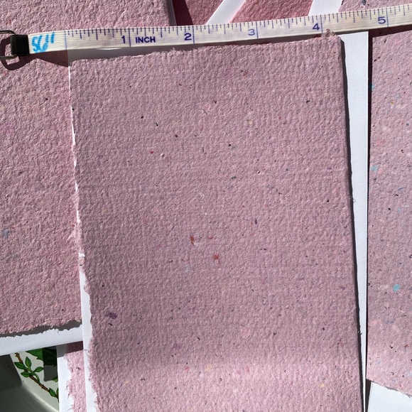 Recycled Paper Notecards Artisanal pink purple 10 + 11 envelopes - Picture 5 of 15